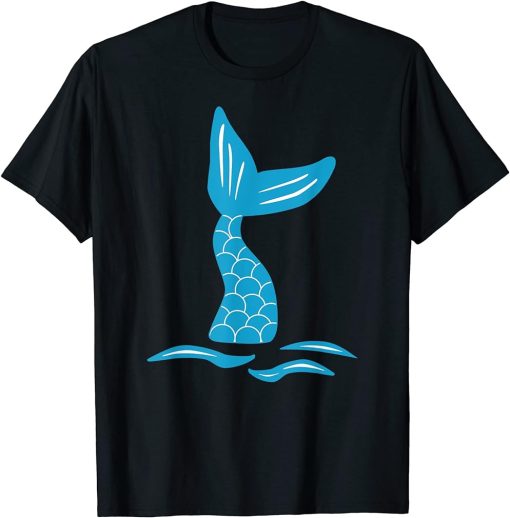 Whale Orca Tail In Waves Design Amazing Orca T-Shirt